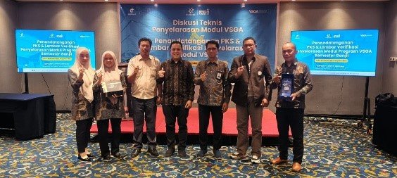 PENYELARASAN MODUL VSGA UNTUK MENCETAK LULUSAN YANG UNGGUL DAN BERDAYA SAING